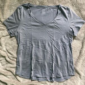 Old Navy Relaxed Fit Gray Tee